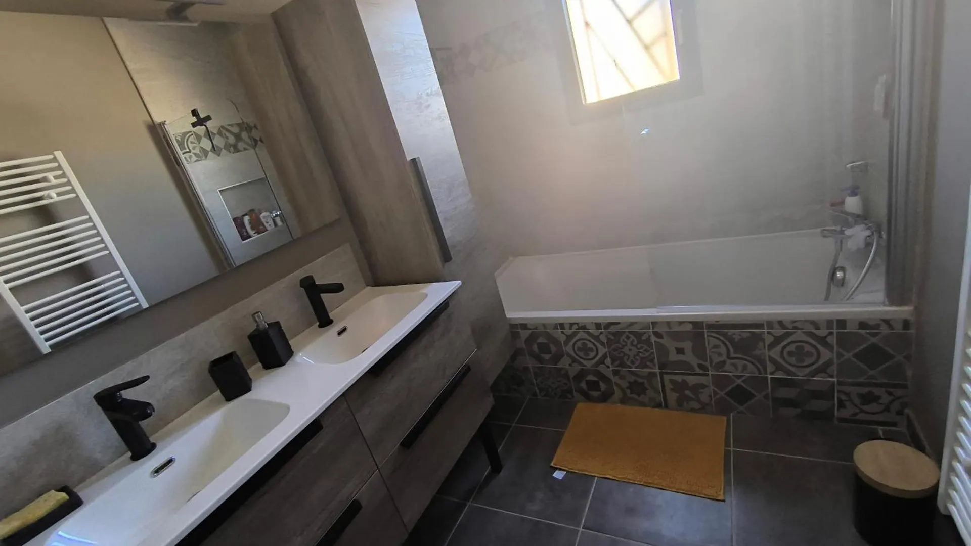 Villa Recente Climatisee Avec Piscine Privee Vaison-la-Romaine 0*,