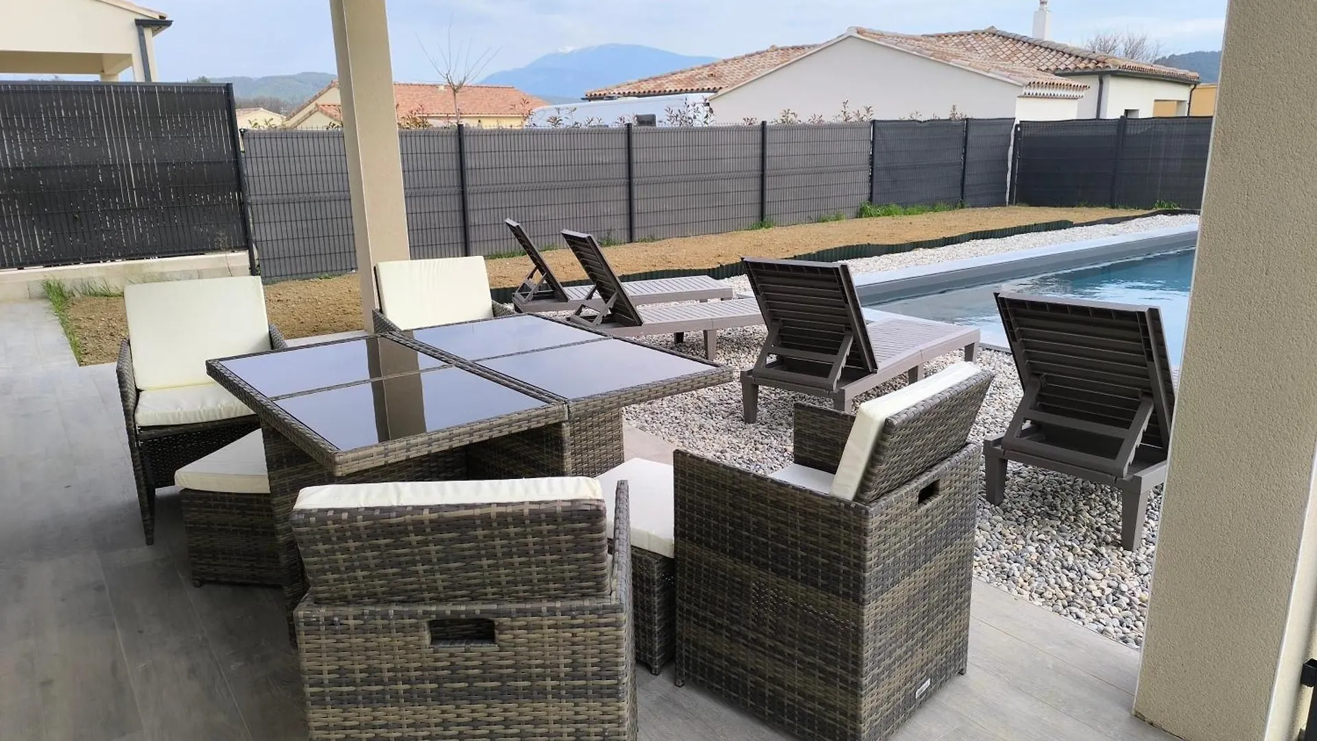 Holiday home Villa Recente Climatisee Avec Piscine Privee Vaison-la-Romaine